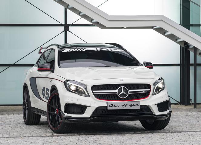 Mercedes-Benz GLA45 AMG Concept