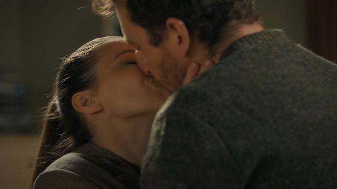 Barwy szczęścia, odc. 3202: Szczepan (Robert Gulaczyk), Gabrysia (Marta Juras)