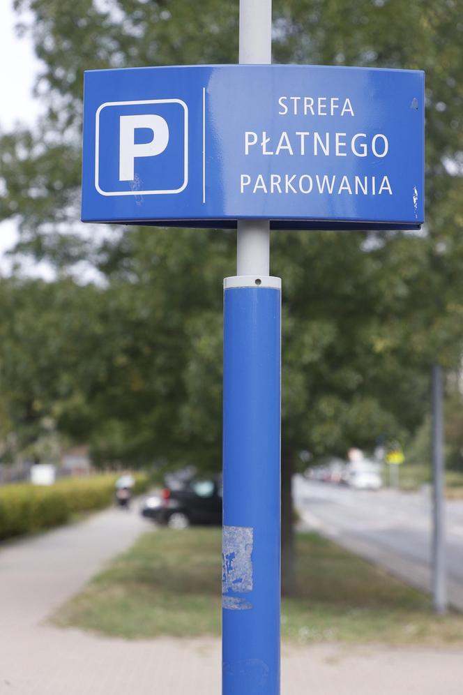 Strefa Płatnego Parkowania na Kamionku wejdzie w życie jesienią. Co na to mieszkańcy?