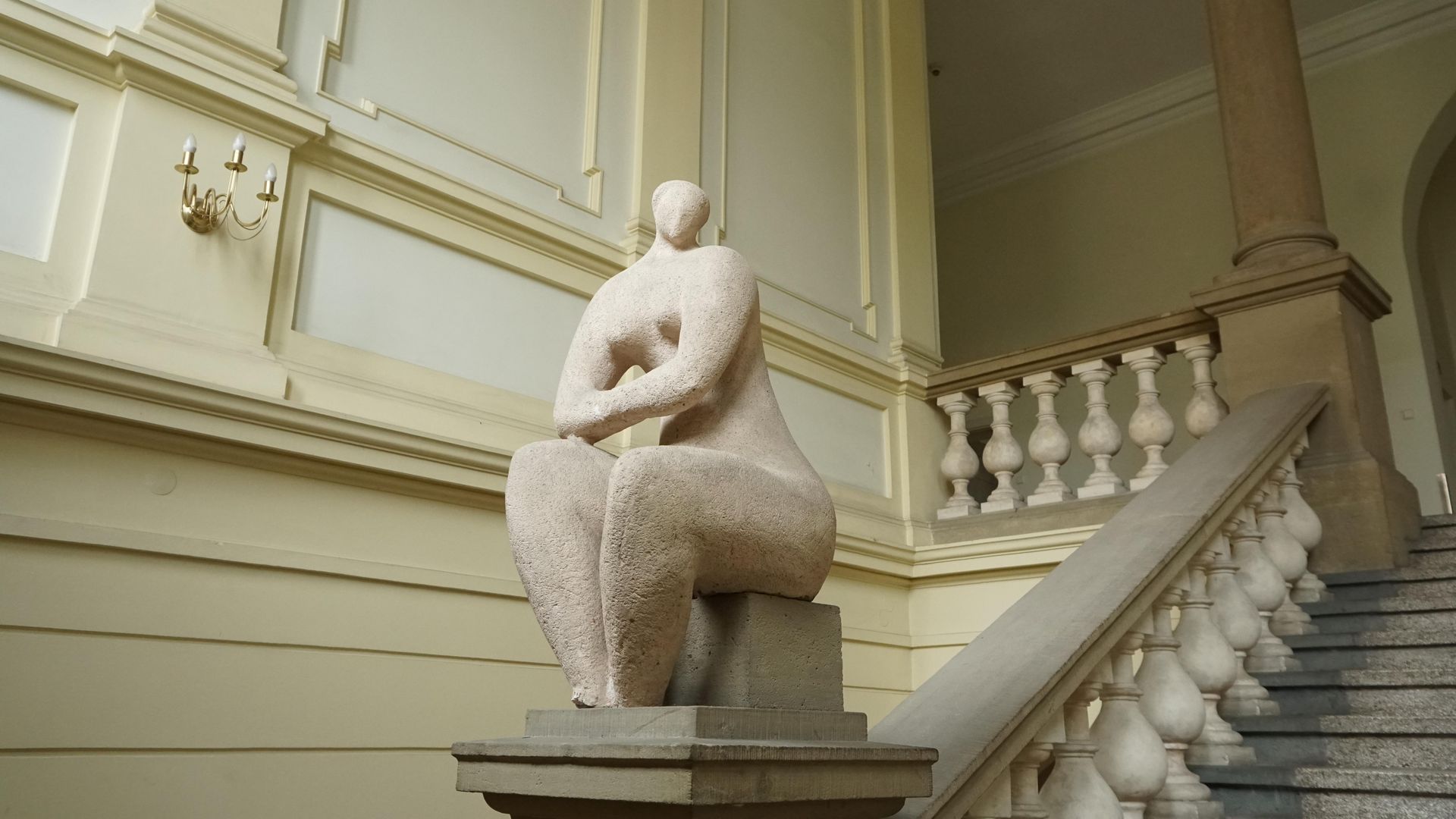 Dawny Szpital Uniwersytecki przy ul. Kopernika w Krakowie - reprezentacyjna klatka schodowa