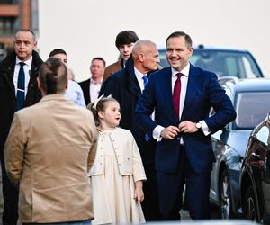 Karol Nawrocki z rodziną. Jego córka skradła show na wieczorze wyborczym