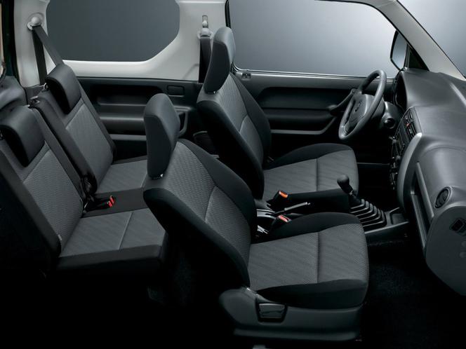 Suzuki Jimny 2013