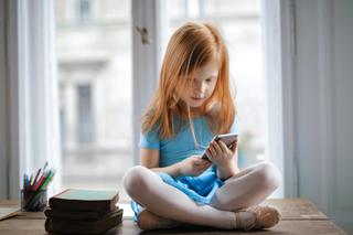 Teraz możesz lepiej kontrolować swoje dziecko w sieci. Pomoże w tym specjalna aplikacja