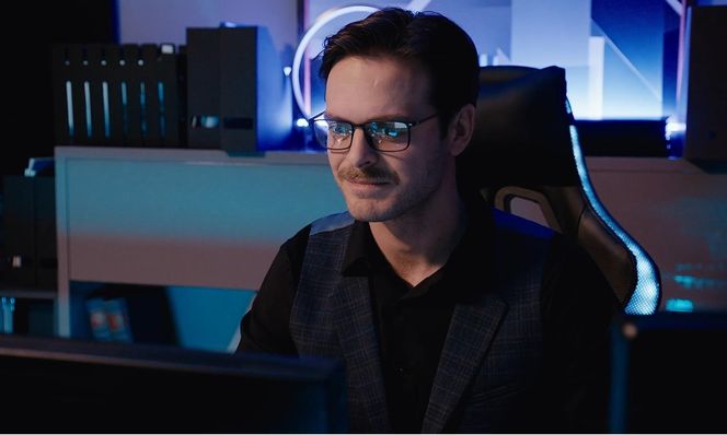 M jak miłość odc. 1881. Błażej Święcicki (Adrian Budakow)