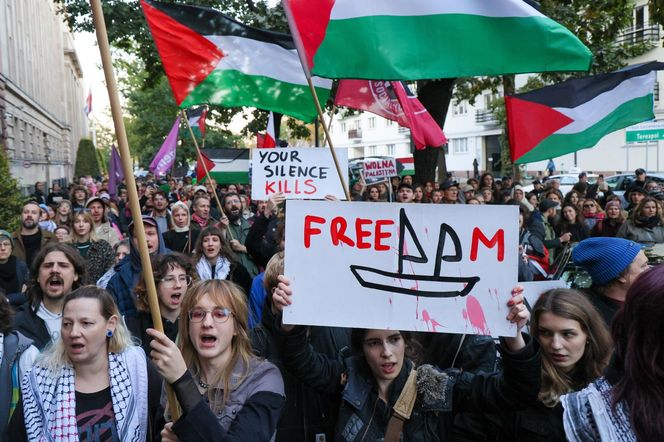 Manifestacja przed siedzibą MSZ w Warszawie (2.10.2025)