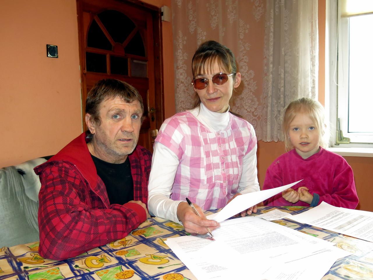 Składanie wniosku programu 500+ przez rodzinę Głódź