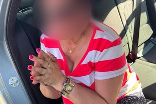 Seniorka oszukiwała seniorów z Małopolski i Podkarpacia! Pomagali jej dwaj taksówkarze