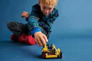 LEGO Technic Heavy-Duty Bulldozer — 42163