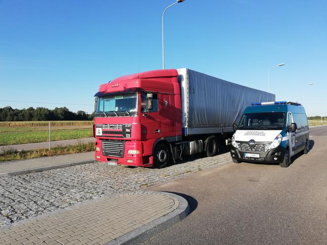 Kontrola ITD na S8. Niebezpieczne odpady w litewskiej ciężarówce [ZDJĘCIA]