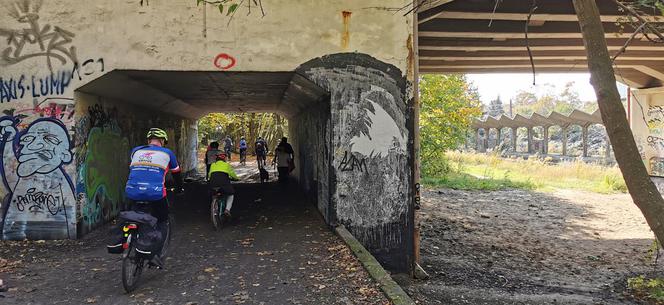 Rowerzyści poznawali historię Szczecina