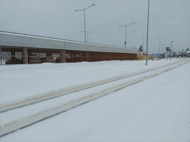 Starachowice zasypane śniegiem (03.12.2023.)