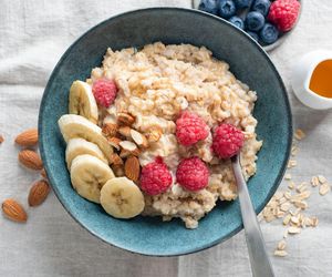 Z tym składnikiem owsianka przyspieszy metabolizm. Zacznij regularnie jeść, a poczujesz różnicę 