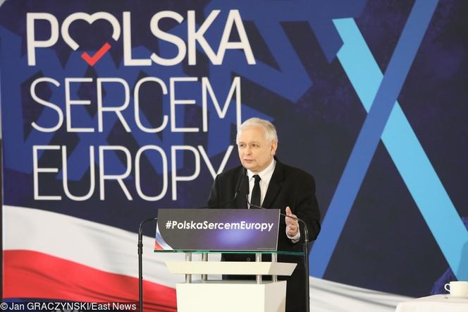 Konferencja prasowa Prezesa PiS Jarosława Kaczyńskiego w Krakowie