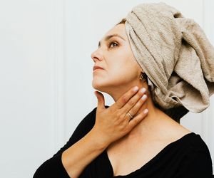 Słyszałaś o witaminie U? To ratunek dla podrażnionej i naczynkowej cery. Kosmetyki polskiej marki z innowacyjną formułą