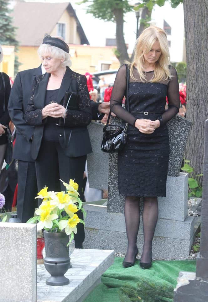 OSTATNIE POŻEGNANIE HENRYKA LOSKI MĘŻA KRYSTYNY LOSKI I OJCA GRAŻYNY TORBICKIEJ.