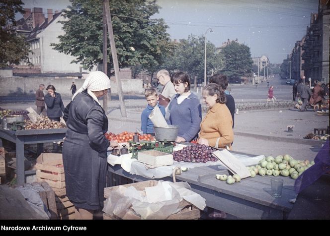 Targowisko Turzyn w latach 1964-1966