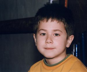 Grał Filipa w Rodzinie Zastępczej. Teraz to prawdziwy przystojniak 