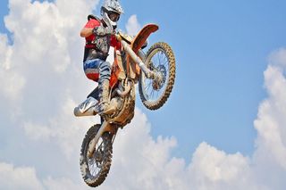 Będzie ryk silników i dużo ekstremalnych emocji!  Dzień Motoryzacji w Zamościu już w piątek