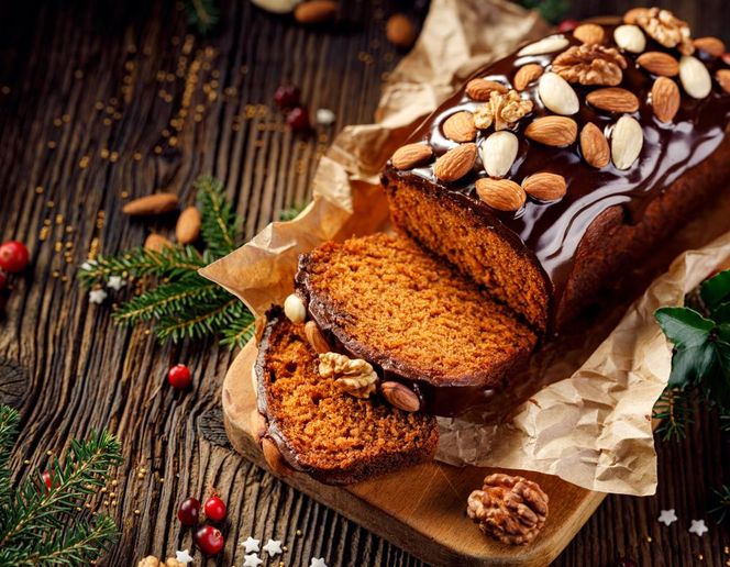 Świąteczny piernik w wersji keto. Idealny dla osób na diecie niskowęglowodanowej i z cukrzycą