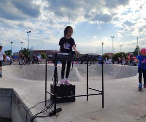 Miejski Dzień Dziecka z Radiem Eska na Skateplazie w Lesznie