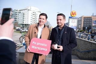 Kawa przy metrze z Rafałem Trzaskowskim! Tak dziękował mieszkańcom za oddane głosy