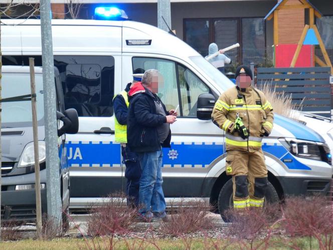 Tragiczny wypadek na placu budowy. Mężczyzna potrącony przez ciężarówkę. Nie żyje