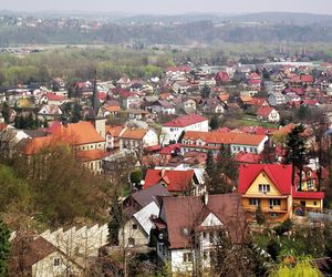 W tym małopolskim mieście mieszkał kiedyś święty. Leży w pobliżu Krakowa