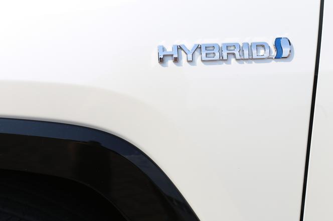 Toyota RAV4 2.5 Hybrid Dynamic Force 222 KM AWD-i e-CVT