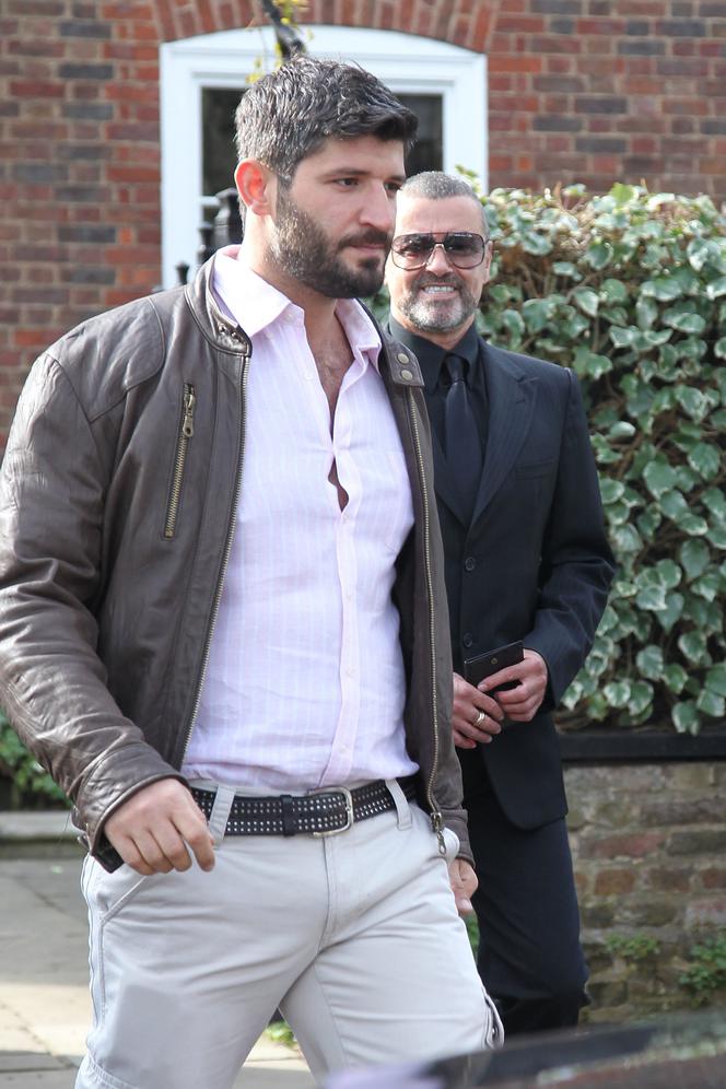 Kochanek okupuje dom po George’u Michaelu 