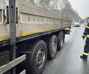 Wypadek na DK 10 w Solcu Kujawskim! Jedno z aut wylądowało w rowie [ZDJĘCIA]