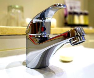 Mieszkańcy zostali pozbawieni dostępu do bieżącej wody. Groźna bakteria wykryta w kranówce