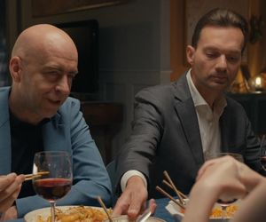 Barwy szczęścia odc. 3249. Sonia (Weronika Nockowska), Bazylow (Andrzej Szeremeta), gość bandyta (Łukasz Ziętek)