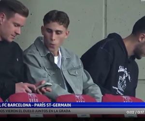 Marc-Andre ter Stegen, Fermin Lopez i Joan Garcia podzcas meczu FC Barcelona- PSG