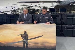 Podpisanie umow przez gen. Kuptela i prezesa Wojciechowskiego