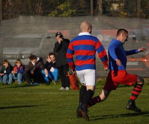 Retro mecz pod Wawelem. Wisła Kraków po 100 latach pokonała Pogoń Lwów