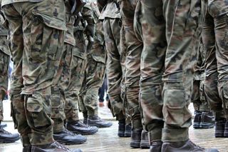 Ile zarabia żołnierz zawodowy? W planach podwyżki w 2026 r.