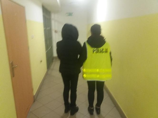 NARKOBIZNES matki i jej synów. Co zrobili, kiedy przyszła policja? NIE UWIERZYSZ