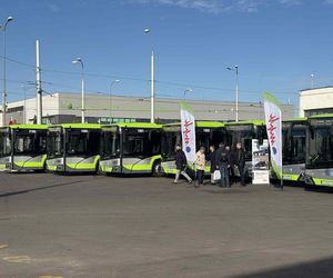 Olsztyn stawia na ekologiczny transport publiczny i mobilną aplikację. Mieszkańcy zyskają m.in. zniżki