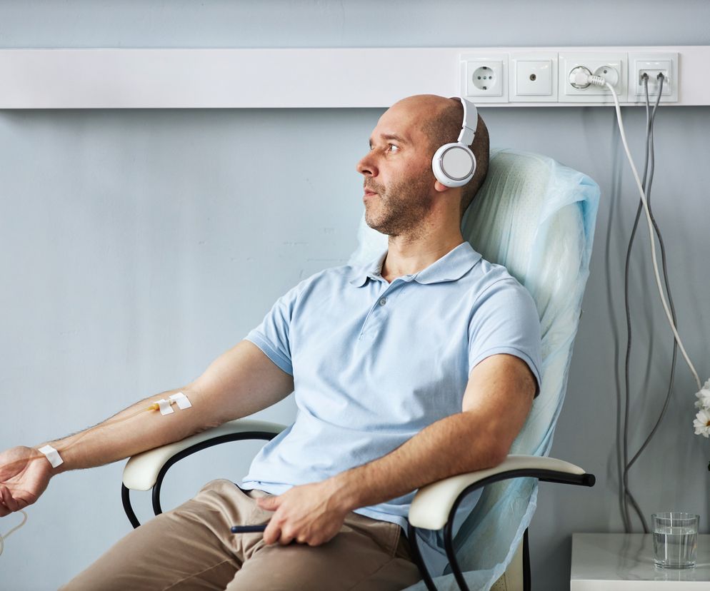 Szansa dla chorych na raka jelita grubego. Nadspodziewanie dobre wyniki badań