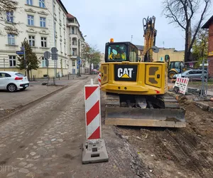 Trwa przebudowa ul. Kolejowej. Utrudnienia trochę potrwają