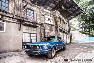 Kultowy Ford Mustang z wnętrzem od Carlex Design