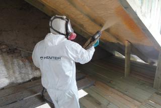 Izolacja budynku – dlaczego warto wybrać piankę EXY Spray firmy Honter