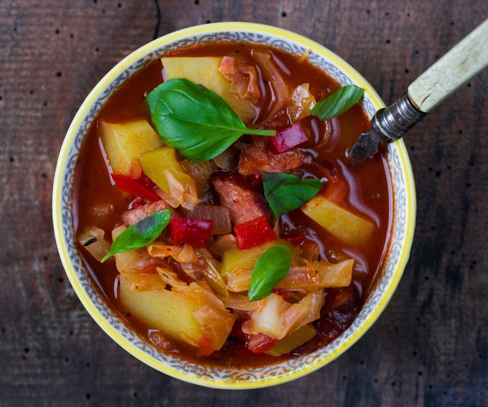 Pyszne leczo z patisonem - sezonowy smakołyk dla wszystkich