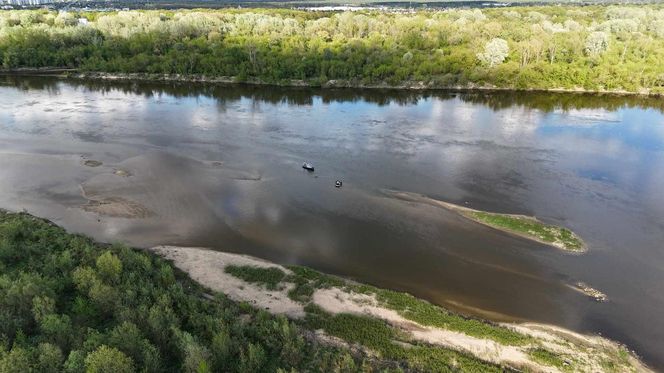 Ojciec Krzysia Dymińskiego wyłowił kolejne ciało. "Miałem jakieś przeczucie, potrzebę wypłynięcia"