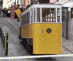 Lizbona: zerwana lina prawdopodobną przyczyną katastrofy kolejki Gloria. 16 ofiar śmiertelnych