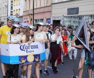 Igry 2024. Barwny korowód studentów przeszedł ulicami Gliwic