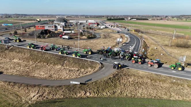 Protest rolników. Zablokowana autostrada A2. Co dalej planują rolnicy? 