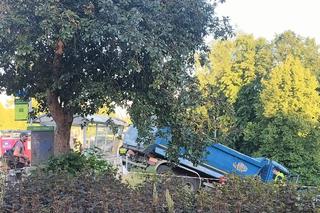 Koszmarny wypadek w Olsztynie. Wiele osób rannych w zderzeniu czterech pojazdów [ZDJĘCIA]