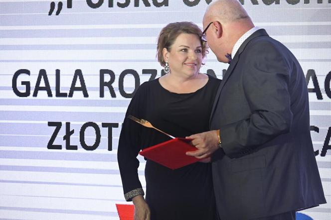 Katarzyna Bosacka kwitnie po rozstaniu z mężem. Gwiazda błyszczała na rozdaniu Złotych Widelców