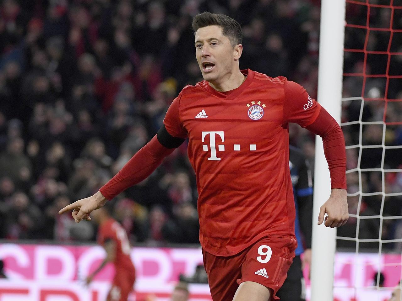 Robert Lewandowski jest nie do zatrzymania! Hat trick Polaka przybliża go do rekordu [WIDEO]